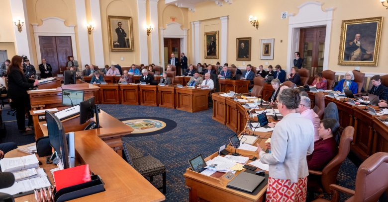 Who is eligible for the $300 affordability checks approved by lawmakers?