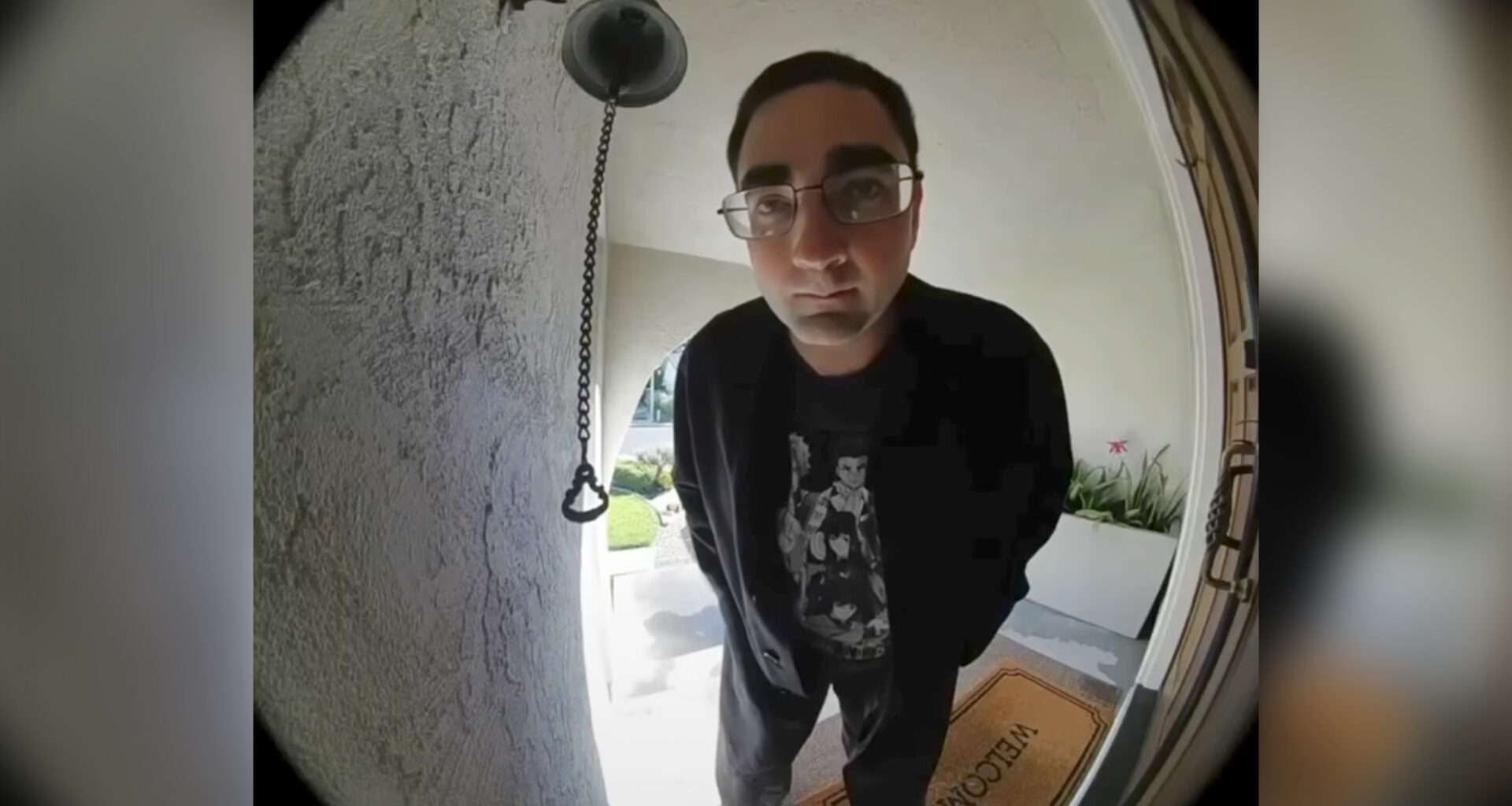 Ring camera captures man claiming to be a wizard during break-in