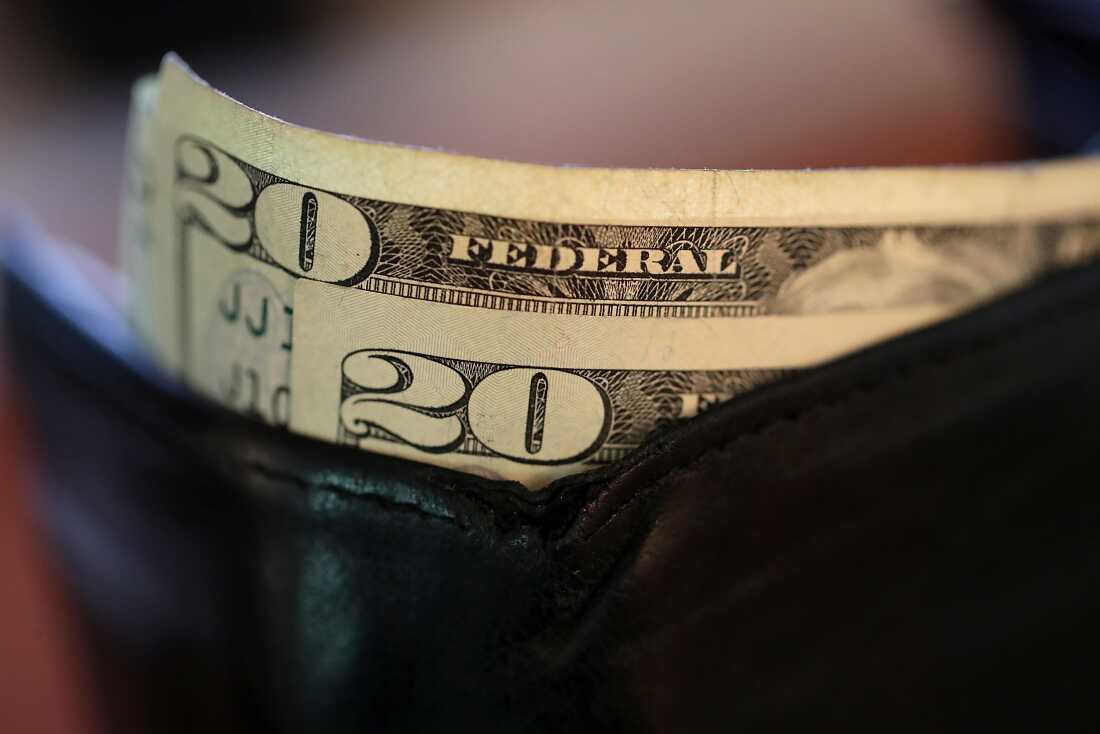 The average tax refund is higher this year, but falls short of promises.