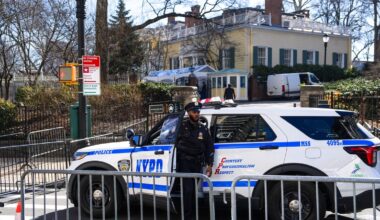 Teens plead not guilty to Islamic State-inspired plot near Gracie Mansion