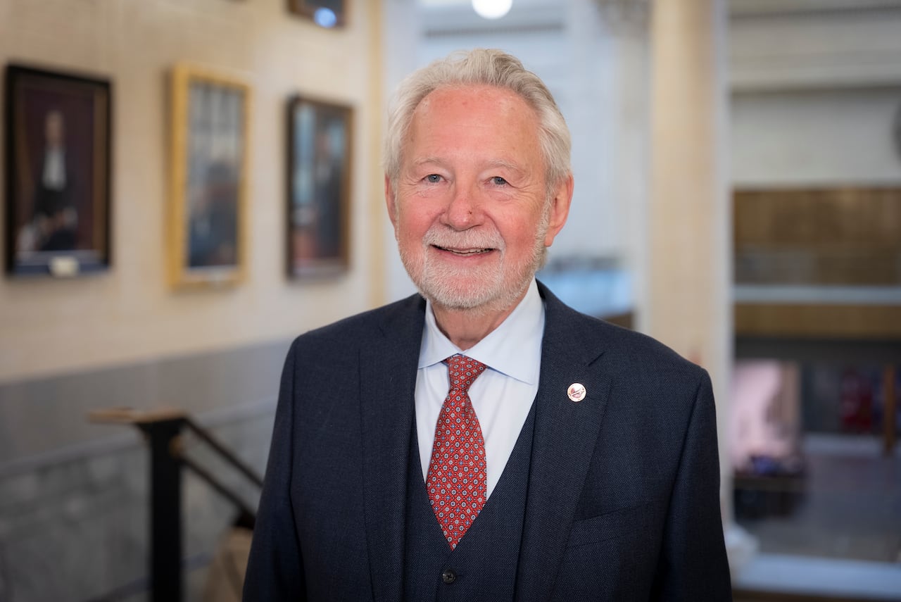 Sen. Peter Harder wants the federal government to introduce guidelines for how Parliament can use the notwithstanding clause.