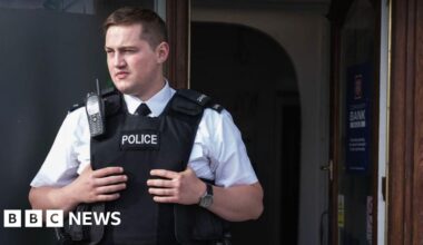 Hope Street actor Finnian Garbutt dies aged 28 - BBC