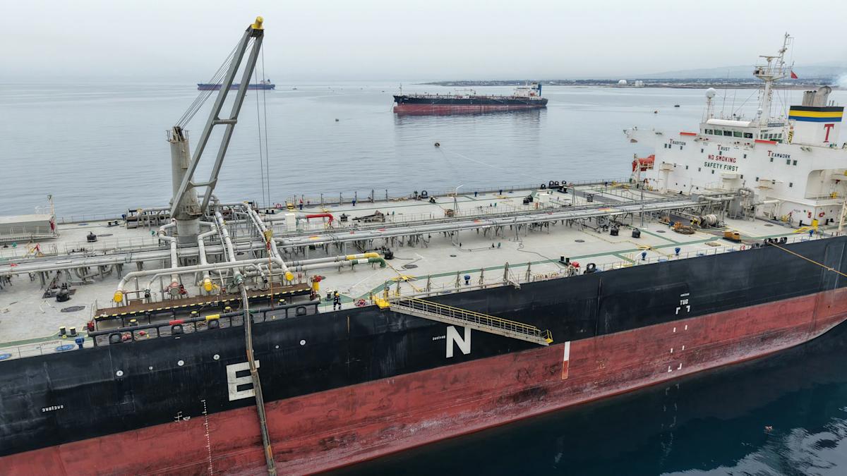 Oil prices plunge after Iran foreign minister says Strait of Hormuz is 'completely open,' Trump says regime has agreed to indefinitely suspend nuclear program