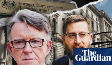 Cabinet secretary apparently advised Starmer to wait for vetting before appointing Mandelson | Peter Mandelson