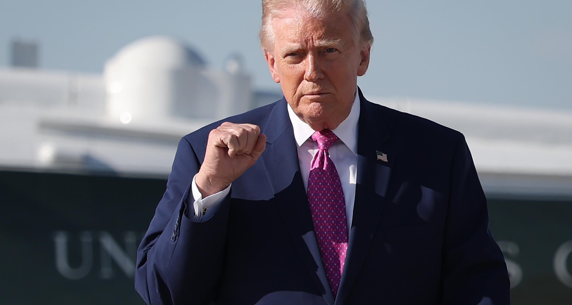 Trump Does Not Want to Extend U.S.-Iran Cease-Fire, Threatens Military Action