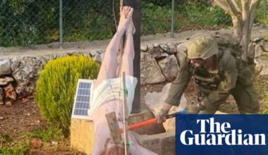 Two Israeli soldiers jailed over smashing of Jesus statue in Lebanon village | Israel