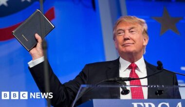 Trump to participate in marathon Bible reading - BBC