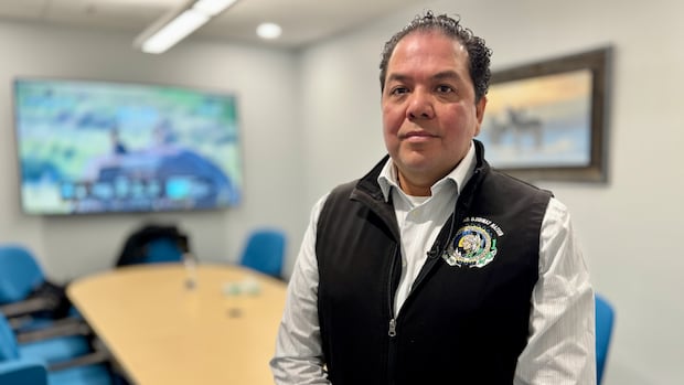 First Nation buys Winnipeg clothing manufacturer with plans to expand federal, provincial contracts