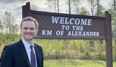 Manitoba municipality has no authority to ban 'disruptive' resident from council meetings, judge rules