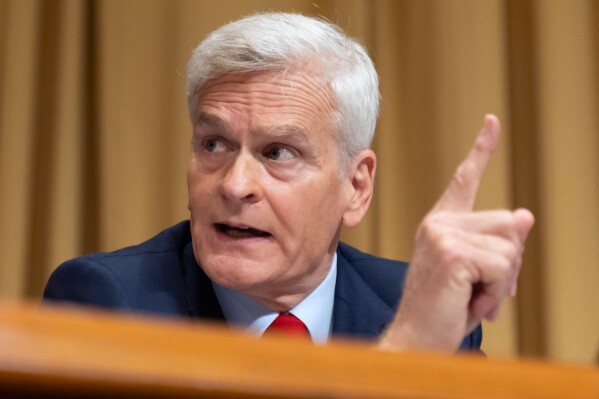 Sen. Bill Cassidy, R-La., speaks as Secretary of Health and Human Services Robert F. Kennedy Jr., appears before the Senate Finance Committee, on Capitol Hill in Washington, Sept. 4, 2025. (AP Photo/Mark Schiefelbein, File)
