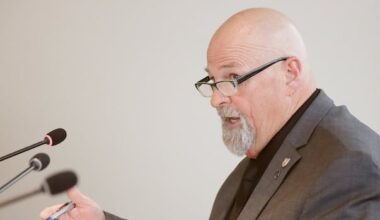 CBRM councillors call in Mounties over contentious sale of land in Sydney harbour