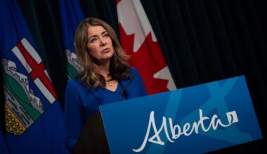 Give it a year, says Alberta premier about plan to stay on permanent daylight time