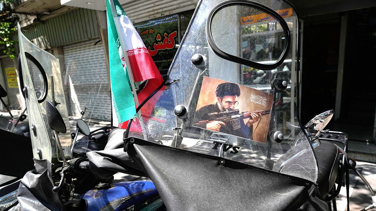 Trump cancels Iran talks in Islamabad, cites infighting and confusion