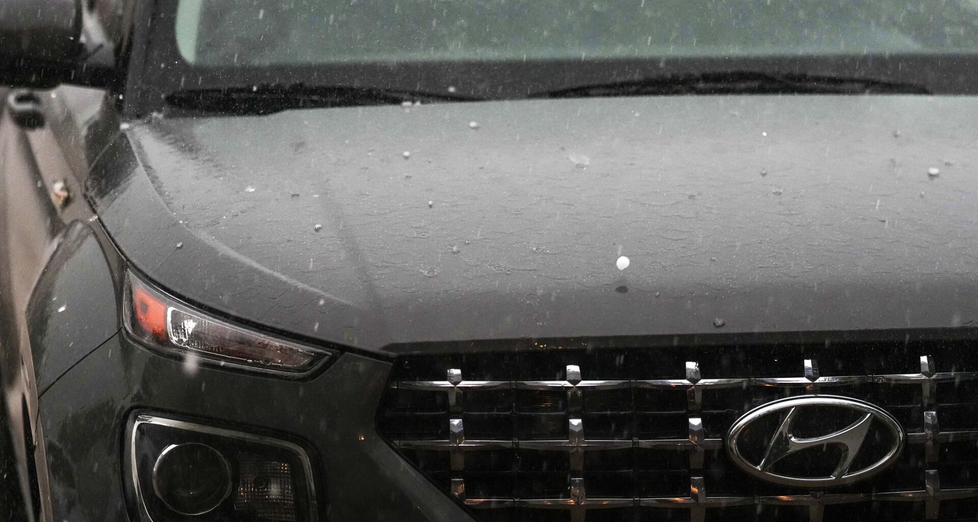 Softball-sized hail reported in Johnson County