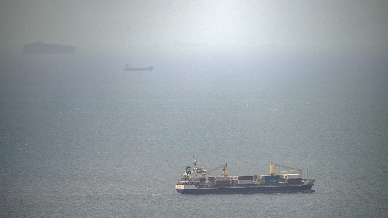 Sanctioned tankers spoofing location to hide $800M in Iranian oil