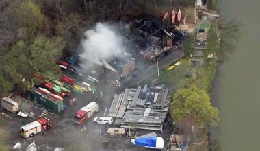Toronto police reveal new details about massive fire that gutted historic west-end yacht club - CTV News