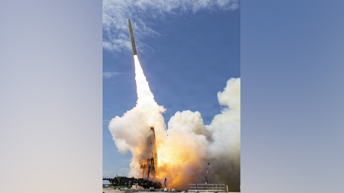 Hypersonic missile