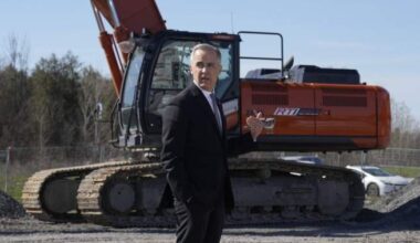 Carney’s economic update gives more Harper vibes than Trudeau - National