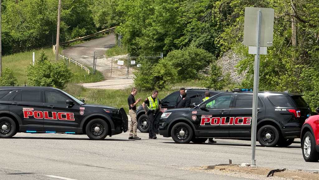 Chemical leak at a West Virginia plant kills 2 people and sends 30 more to hospitals, officials say