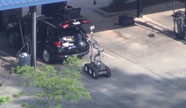 Public threats NC | Tidal Wave Auto Spa evacuated after public threats made toward President Trump, Apex police says