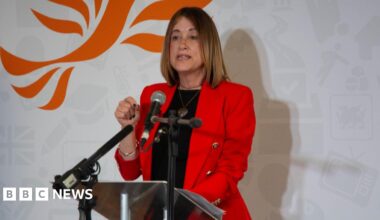 Welsh Liberal Democrats launch Senedd election manifesto