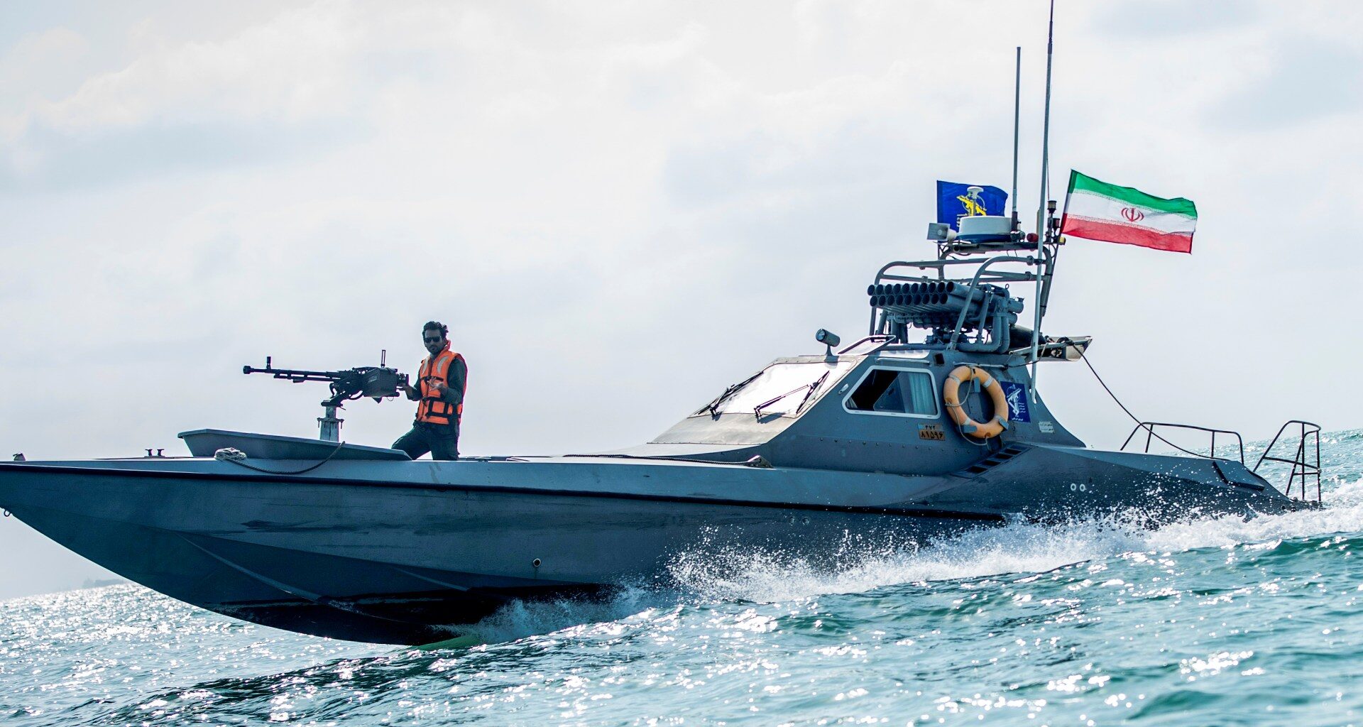 US to ‘shoot and kill’ Iranian boats laying mines in Hormuz, Trump says | US-Israel war on Iran News