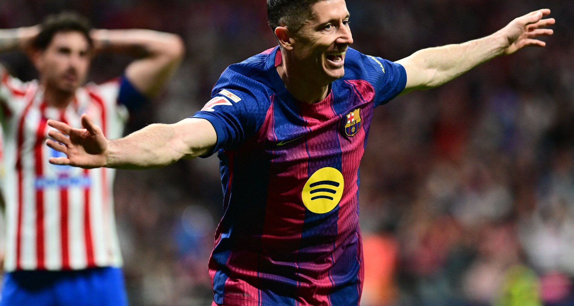 Lewandowski claims late La Liga win for Barcelona at Atletico | Football News