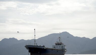 US military threatens to blockade all Iranian ports starting on Monday | US-Israel war on Iran News