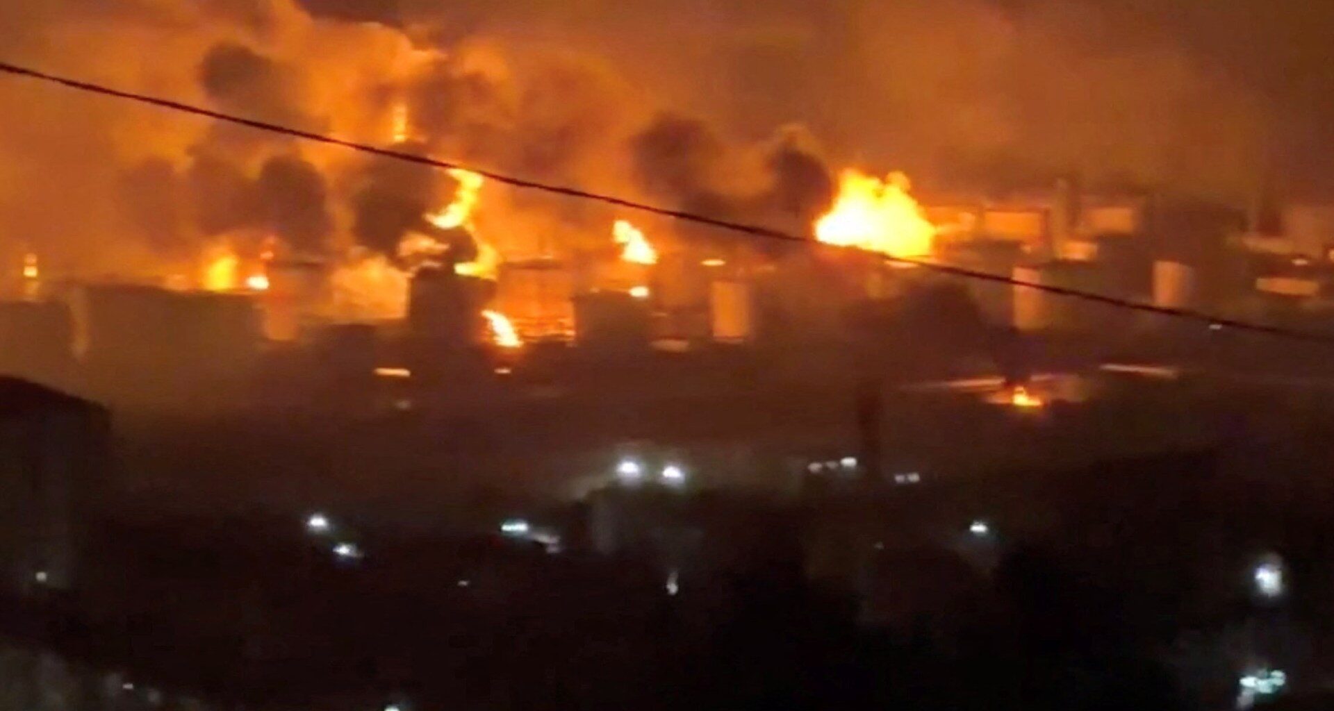 Ukraine claims attack on Russian warships in occupied Crimea | Russia-Ukraine war News