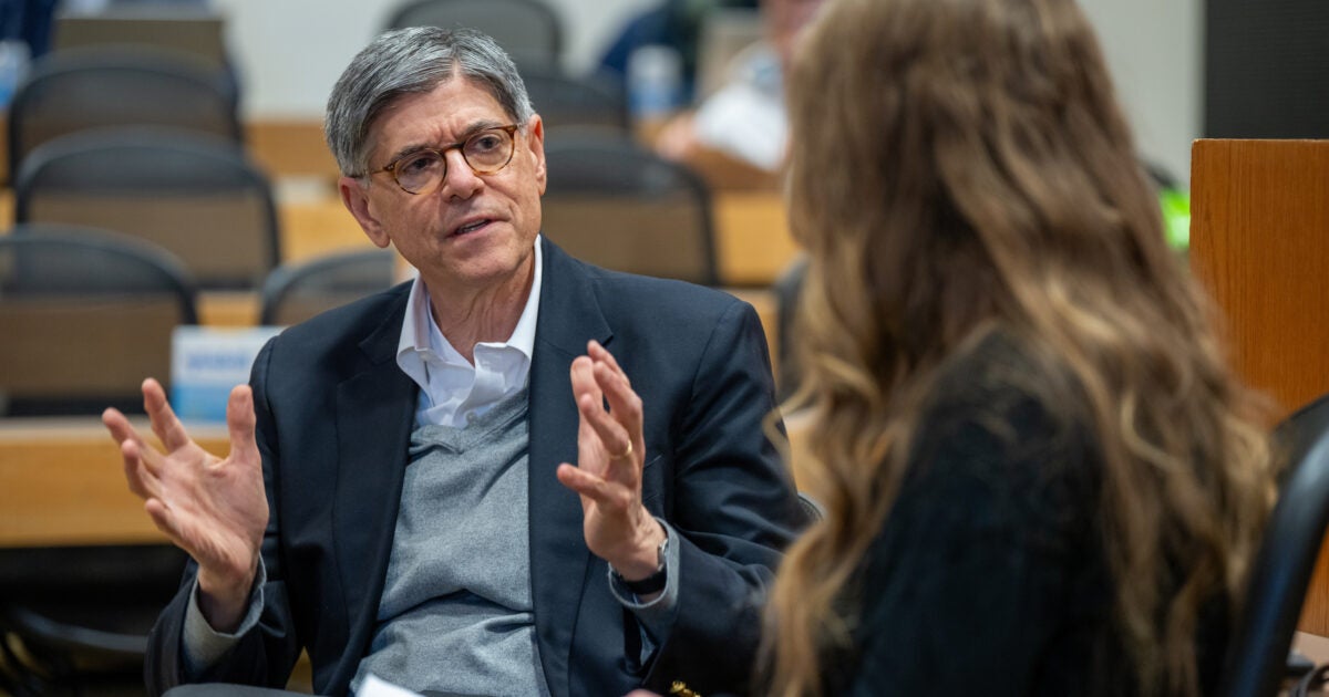 Former US ambassador to Israel reflects on global crises - Harvard Law School