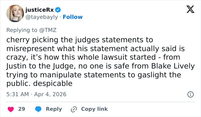 Tweet criticizing Blake Lively’s lawsuit statement, accusing her of manipulation and gaslighting in a legal dispute.
