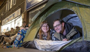 Vinyl fans queue overnight at Hampshire shop for Record Store Day