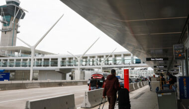 California Woman Is Arrested at LAX and Accused of Selling Weapons for Iran