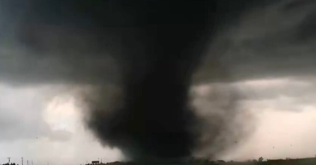 Tornado Hits Enid, Oklahoma, as Severe Weather Threatens Central U.S.