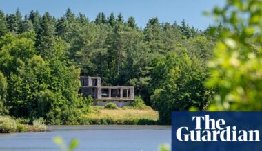 Abandoned Battle of Britain control tower to become a home for holidaymakers … and six species of bat | Hampshire