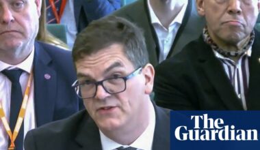 Robbins’ account raises questions over whether he was misled on Mandelson vetting | Peter Mandelson