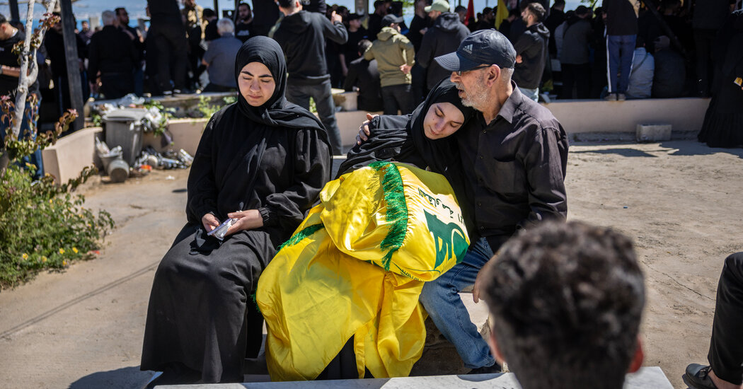 Iran War Live Updates: U.S. Defense Officials Speak About War Effort