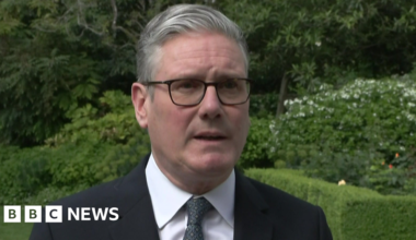 'Staggering' I was not told Mandelson failed vetting, says PM - BBC