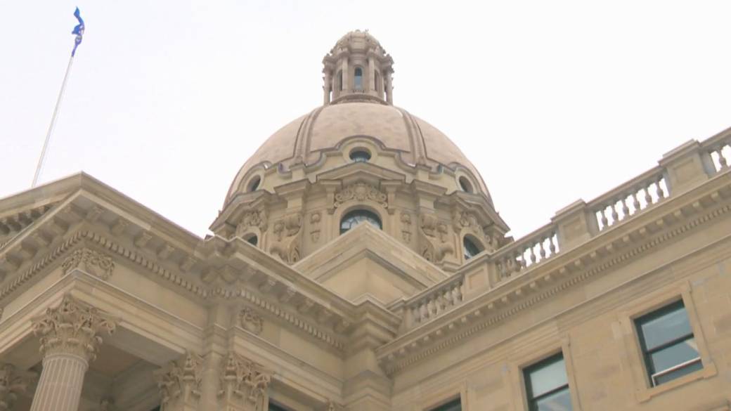 Click to play video: 'Alberta to impose MAID eligibility restrictions'