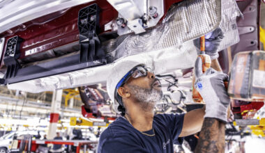 Mercedes to invest $4 billion in Alabama plant, marks 5 millionth vehicle built in state
