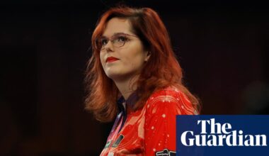 Noa-Lynn van Leuven banned from women-only darts events by PDC transgender ruling | Darts