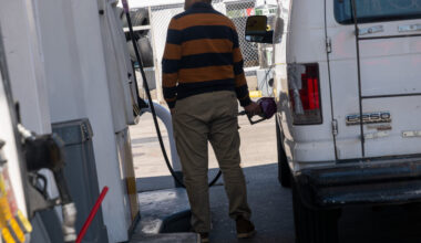 Oil Prices Jump Again as U.S.-Iran Talks Appear Deadlocked