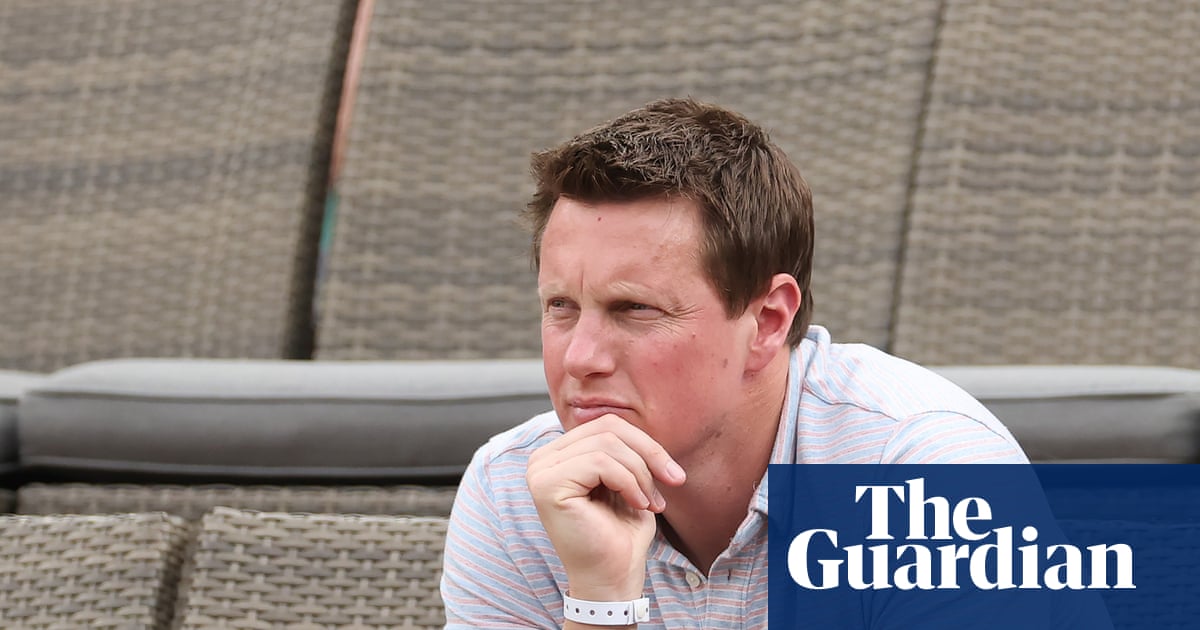 David Ellison says 70% of Americans are centrist. Surveys tell a different story | CBS