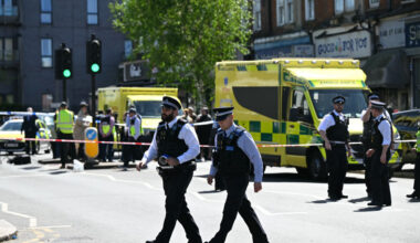Counterterrorism Police Investigating Stabbing in Jewish Area in London