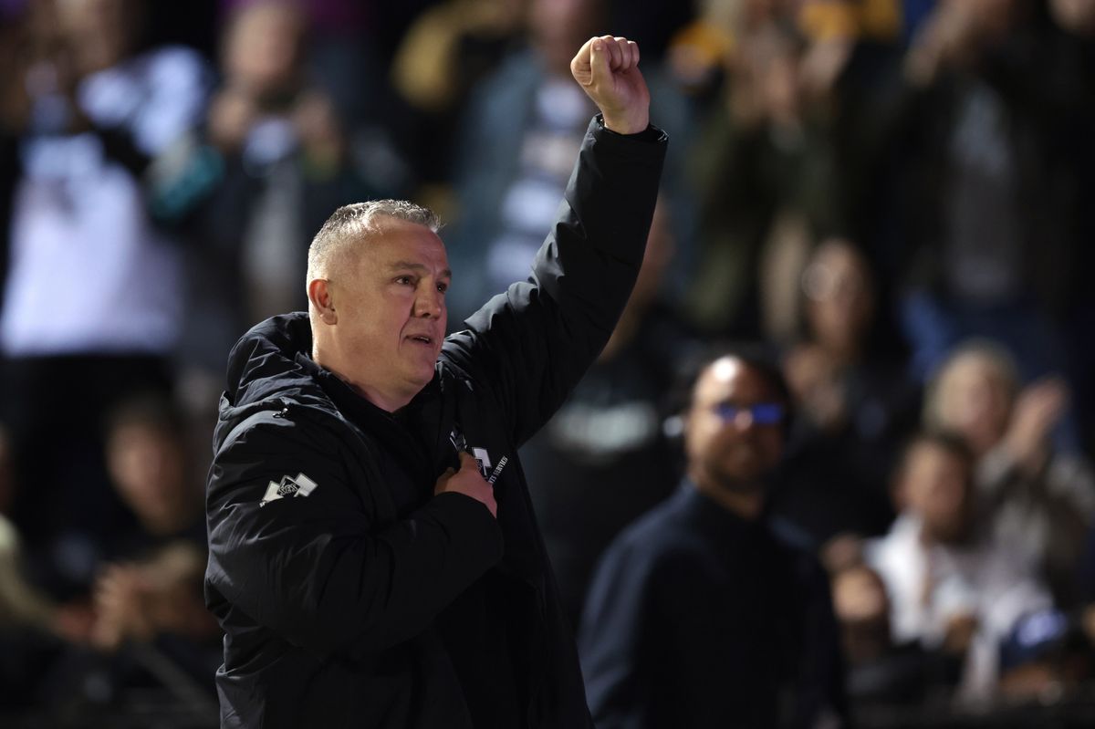 Hull FC's head coach Andy Last celebrates at the end of the match.