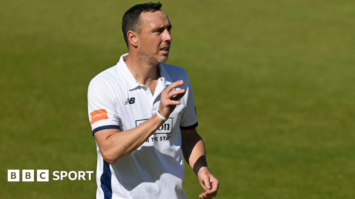 Hampshire's Kyle Abbott