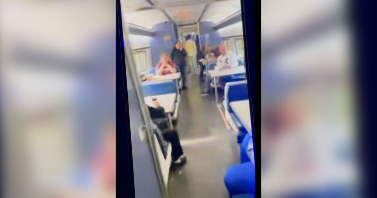 NC passengers stuck on stopped Amtrak train for 18+ hours after brush fire closes tracks :: WRAL.com