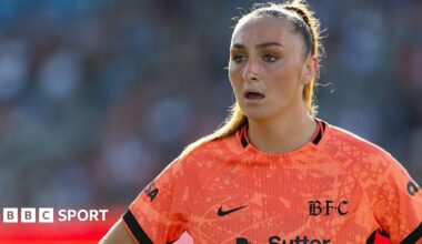 Keira Barry pictured in Bay FC kit