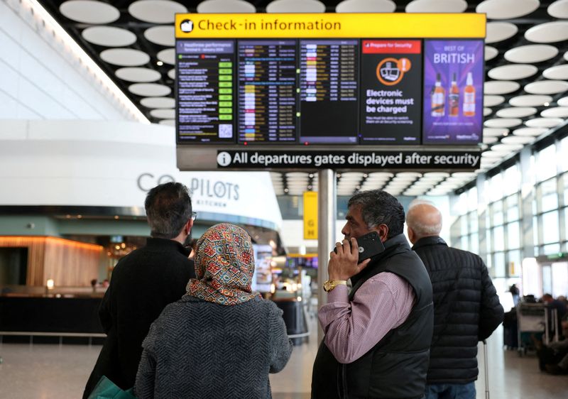 Iran war, jet fuel concerns cloud airlines' summer holiday plans