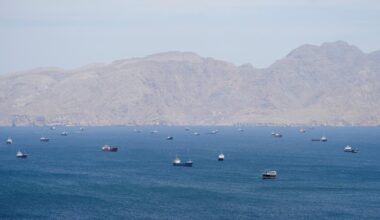 Trump bets Hormuz blockade will break Iran before triggering a global crisis